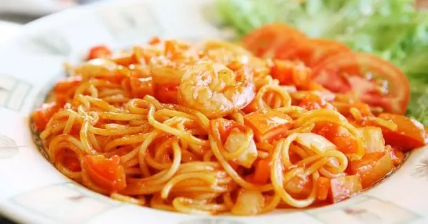 resep spaghetti saus udang lezat praktis